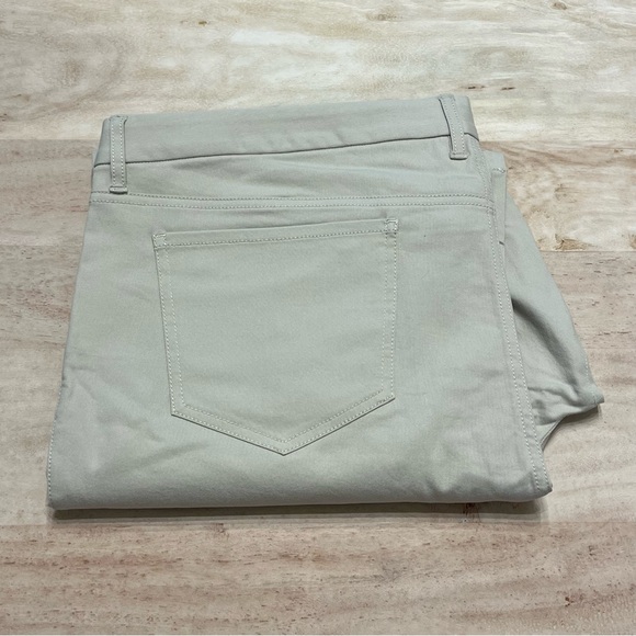 AWAY The Staple Pant - Picture 11 of 11